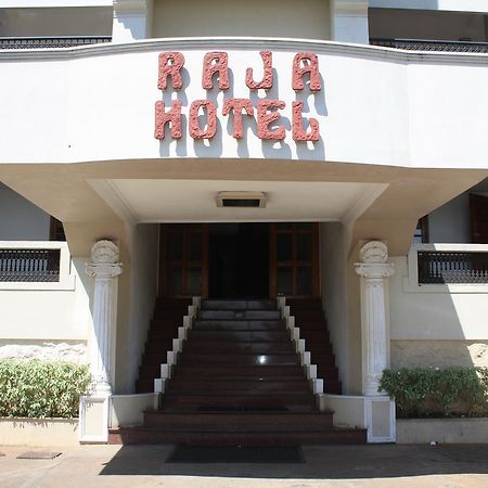 Raja Hotel 可瓦兰 外观 照片